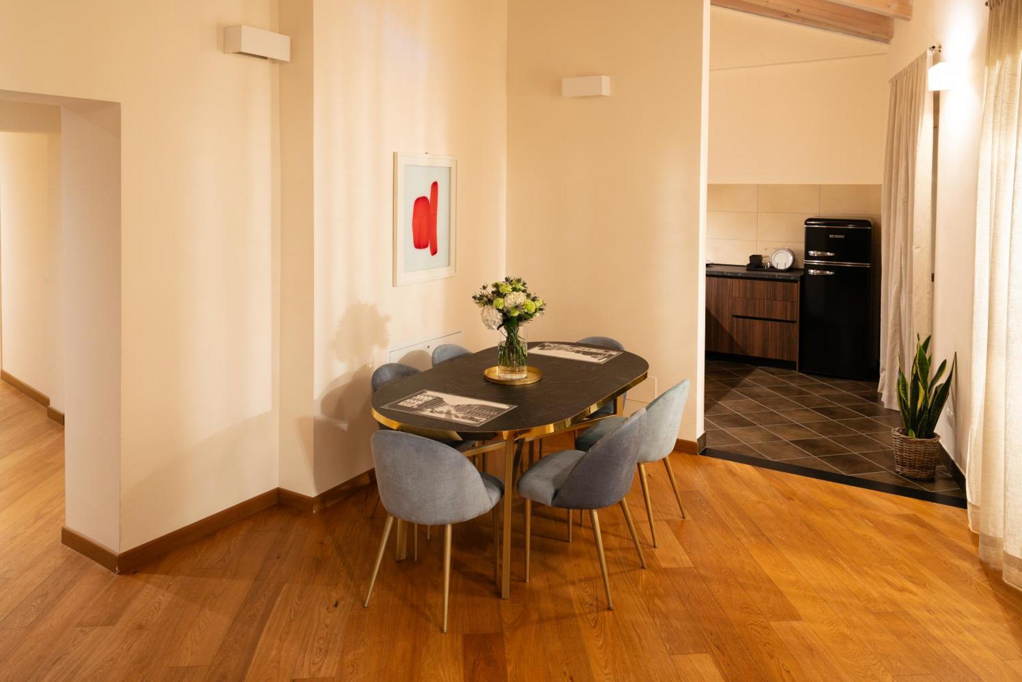 The Seven Residence Janov Exteriér fotografie